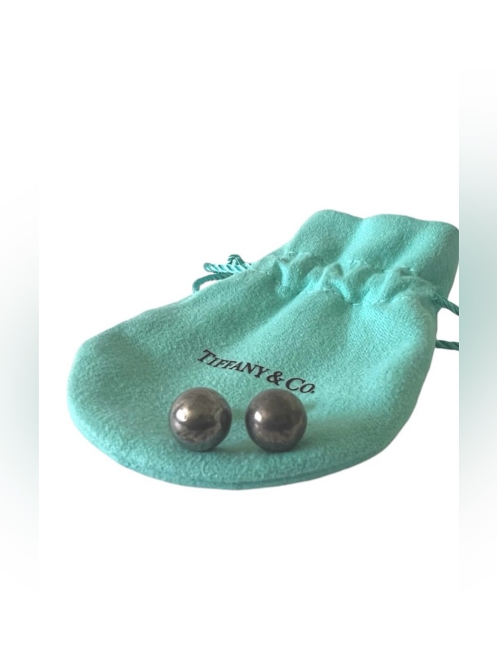 Tiffany & Co • Sterling Silver Classic HardWear Round Stud Earrings Patina 5gram